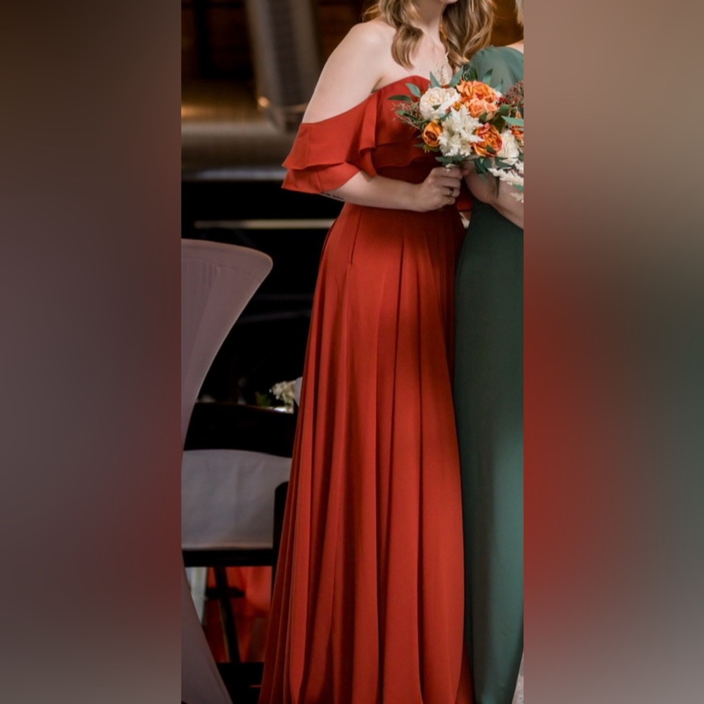 Chic Strapless Ruffle Dress in Rust - Picture 2 of 3